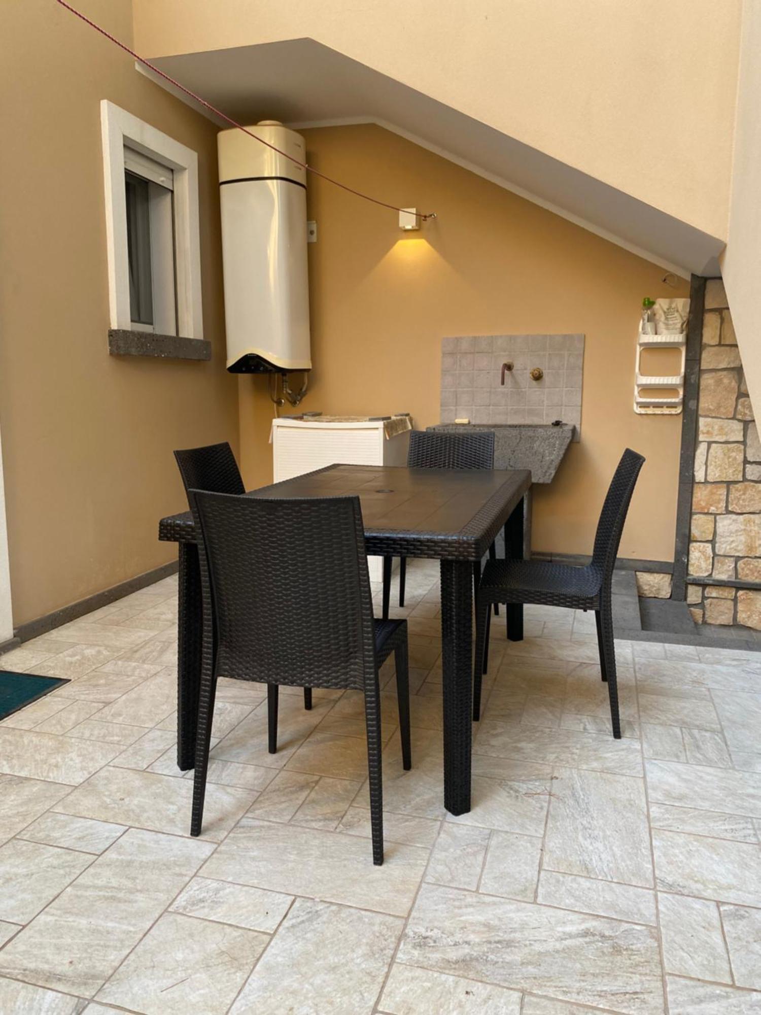 Nuova Residenza Dei 7 Pini A Pochi Passi Dal Mare Apartment Porto Pino Exterior foto