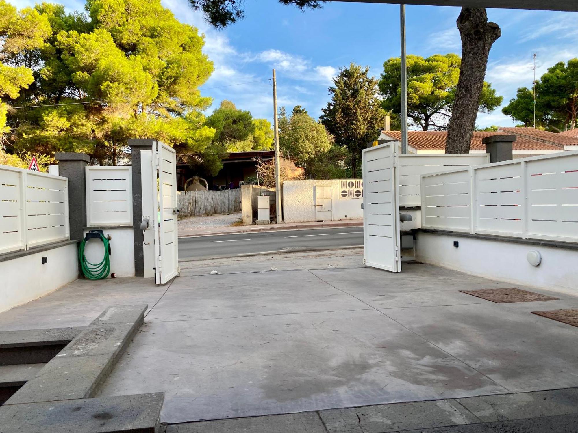 Nuova Residenza Dei 7 Pini A Pochi Passi Dal Mare Apartment Porto Pino Exterior foto